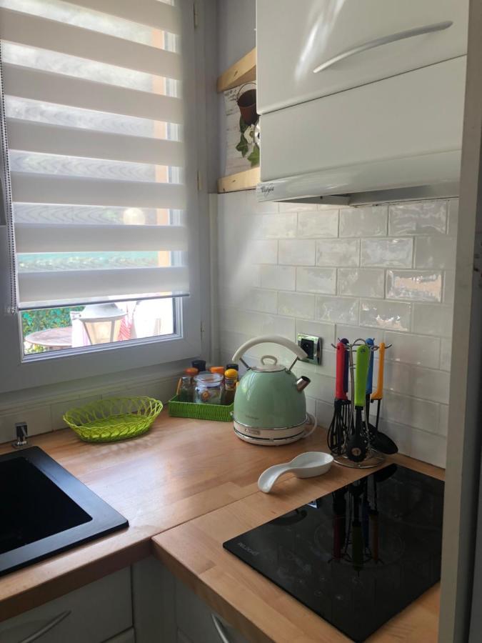 Mon Appart Avec Terrasse Et Piscine Roquebrune-Cap-Martin Exterior foto